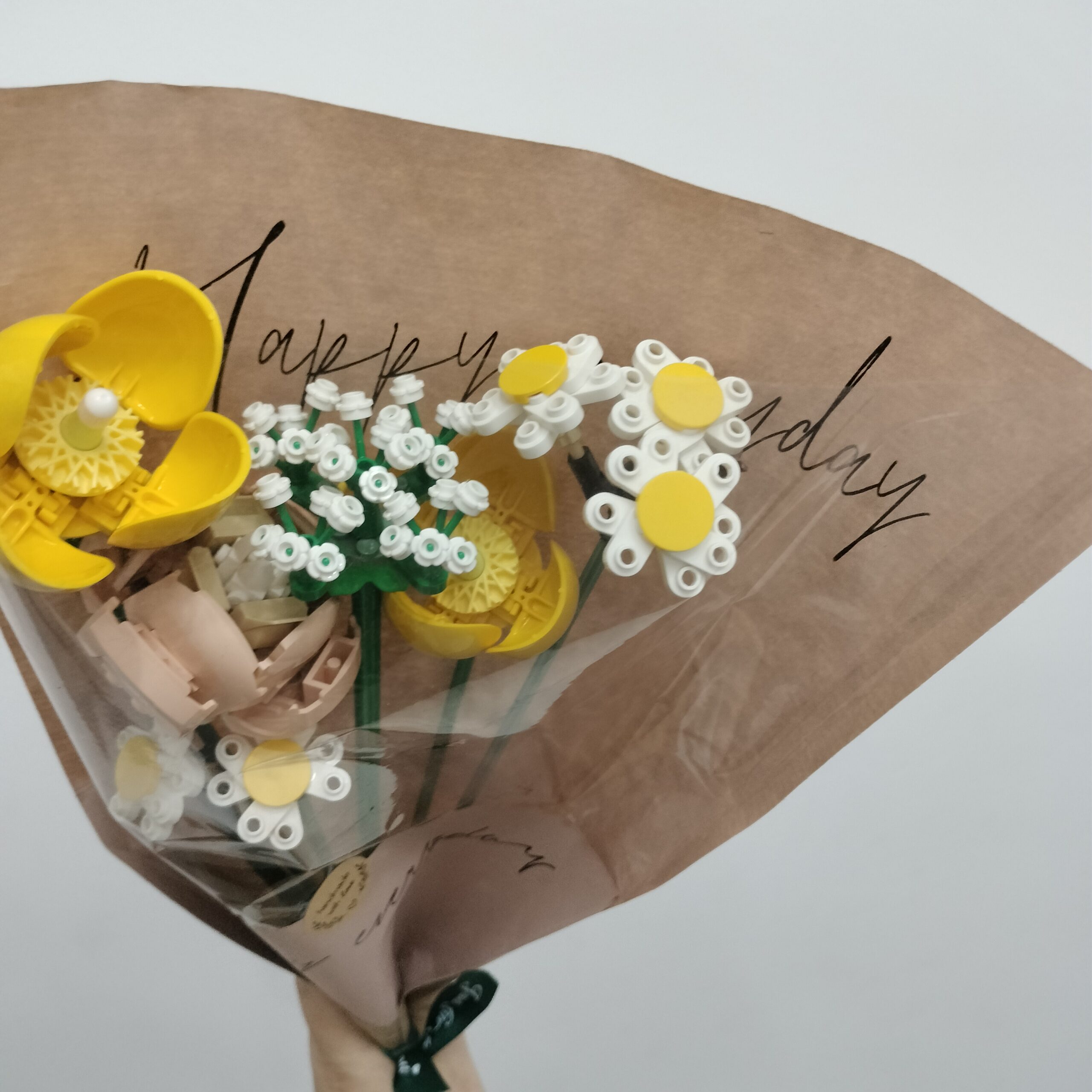 Buchet cu margarete și maci LEGO - imagine 3